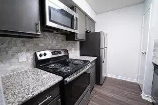 12300 Hymeadow Dr, Austin, TX 78750 - Photo 13