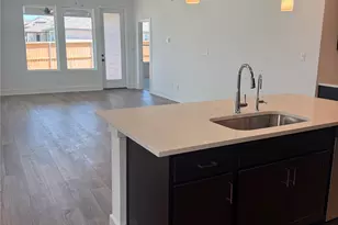 537 Bauer Loop, Liberty Hill, TX 78642 - Photo 3