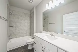 107 Honeybee Ln, Elgin, TX 78621 - Photo 3
