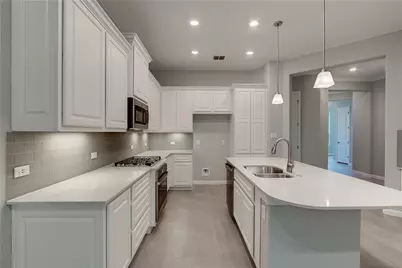 107 Cartwheel Bend, Austin, TX 78738 - Photo 5