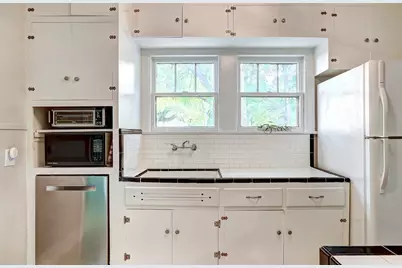 5204 Huisache Street #1, Austin, TX 78751 - Photo 7