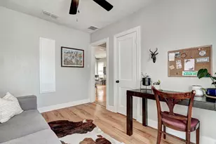 5204 Huisache St, Austin, TX 78751 - Photo 21