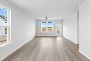 1518 Bluff Path, New Braunfels, TX 78130 - Photo 5