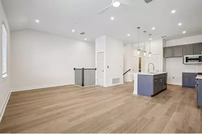 200 W 56th Street #8102, Austin, TX 78751 - Photo 1
