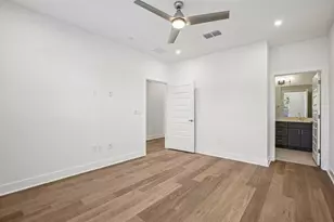 200 W 56th St, Austin, TX 78751 - Photo 11