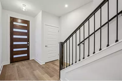 200 W 56th Street #8102, Austin, TX 78751 - Photo 5