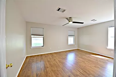 8416 Alvin High Lane, Austin, TX 78729 - Photo 13