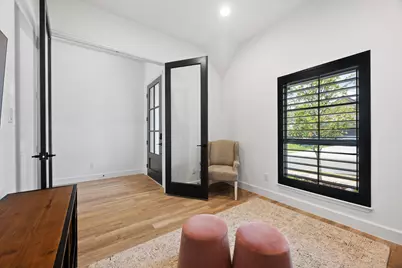 6213 Hilltop Plateau Drive, Austin, TX 78738 - Photo 5