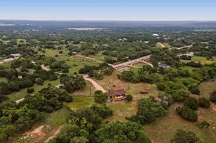 190 Brownson Ln, Driftwood, TX 78619 - Photo 7
