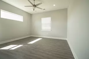 120 Kimble Ln, Austin, TX 78742 - Photo 9
