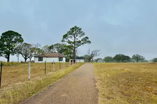 1696 E Fm 884, Yorktown, TX 78164 - Photo 5