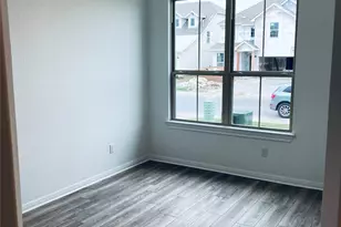 110 White Aster Ct, Georgetown, TX 78626 - Photo 3