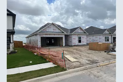 316 Sleep Hollow, Jarrell, TX 76537 - Photo 3