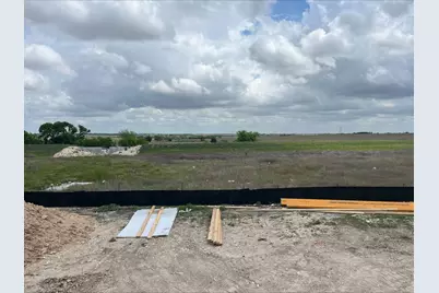 316 Sleep Hollow, Jarrell, TX 76537 - Photo 7