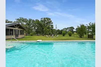 350 Young School House Road, Smithville, TX 78957 - Photo 21
