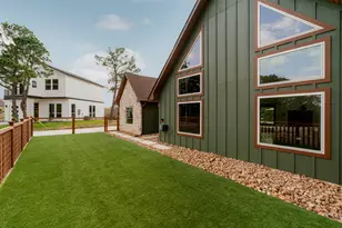 122 Mokolii Ct, Bastrop, TX 78602 - Photo 27