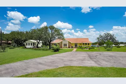 504 N Avenue N, Johnson City, TX 78636 - Photo 23