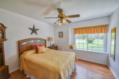 504 N Avenue N, Johnson City, TX 78636 - Photo 19