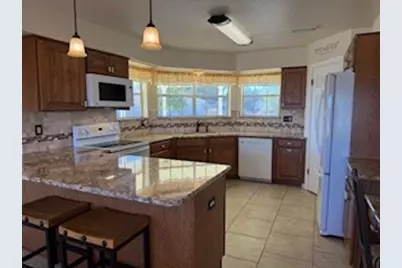 504 N Avenue N, Johnson City, TX 78636 - Photo 31