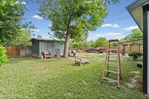 1115 Sycamore St, San Marcos, TX 78666 - Photo 21