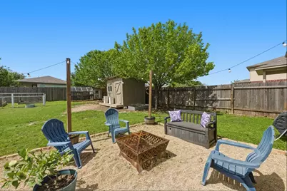 605 Holbrooke Street, Hutto, TX 78634 - Photo 33