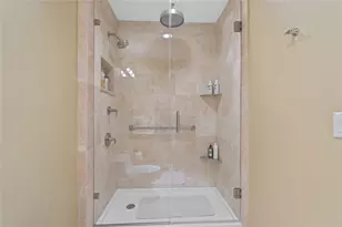 555 E 5th St, Austin, TX 78701 - Photo 21