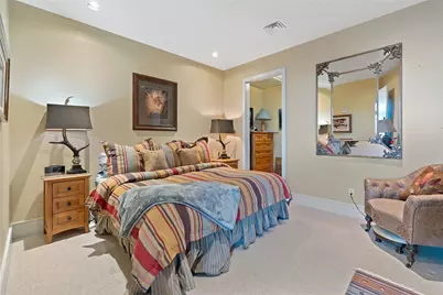 555 E 5th Street #911, Austin, TX 78701 - Photo 9