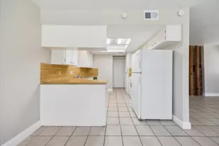8329 Fathom Cir, Austin, TX 78750 - Photo 11