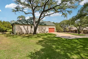 108 Mountain Laurel Way, Bastrop, TX 78602 - Photo 15