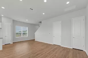 1015 Vista View Dr, Georgetown, TX 78626 - Photo 5