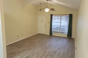 1015 E Yager Ln, Austin, TX 78753 - Photo 5