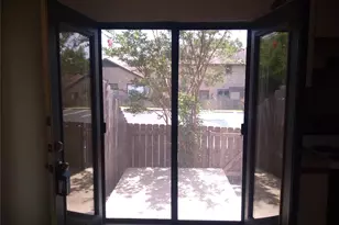 1015 E Yager Ln, Austin, TX 78753 - Photo 13