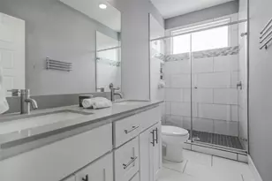 7607 Providence Ave, Austin, TX 78752 - Photo 19