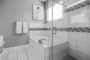 7607 Providence Ave, Austin, TX 78752 - Photo 15