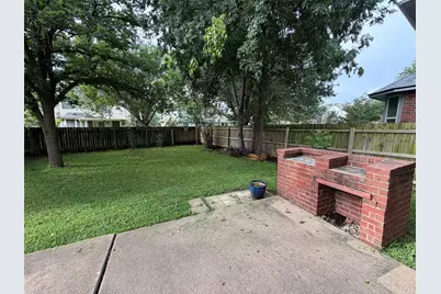13405 Tossa Lane, Austin, TX 78729 - Photo 9