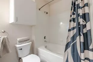 12800 Center Lake Dr, Austin, TX 78753 - Photo 15