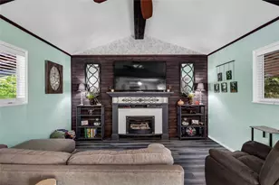 23024 Round Mountain Cir, Leander, TX 78641 - Photo 7