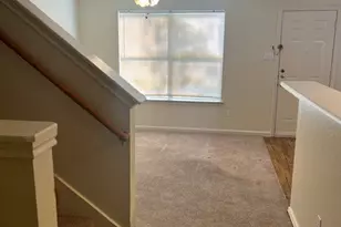 1017 Christopher Ave, Round Rock, TX 78681 - Photo 5