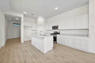 201 Hornet St, Elgin, TX 78621 - Photo 5