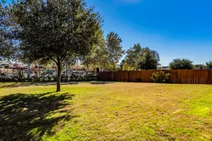 401 Strawberry Blonde Dr, Buda, TX 78610 - Photo 29