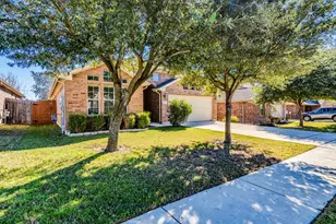 401 Strawberry Blonde Dr, Buda, TX 78610 - Photo 3