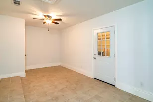 401 Strawberry Blonde Dr, Buda, TX 78610 - Photo 25