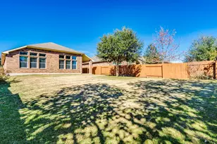 401 Strawberry Blonde Dr, Buda, TX 78610 - Photo 31