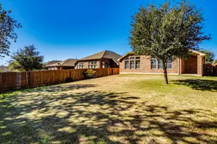 401 Strawberry Blonde Dr, Buda, TX 78610 - Photo 29