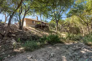 7704 Plateau Cove, Lago Vista, TX 78645 - Photo 29