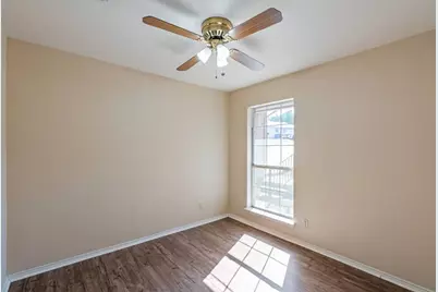 7704 Plateau Cove, Lago Vista, TX 78645 - Photo 19