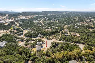 7704 Plateau Cove, Lago Vista, TX 78645 - Photo 31
