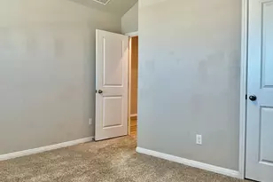 1013 Otello Wy, Hutto, TX 78634 - Photo 17