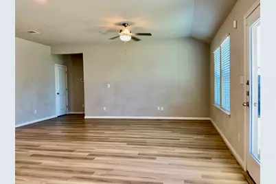 1013 Otello Way, Hutto, TX 78634 - Photo 5