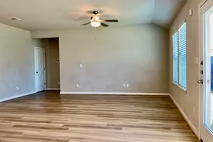 1013 Otello Wy, Hutto, TX 78634 - Photo 5